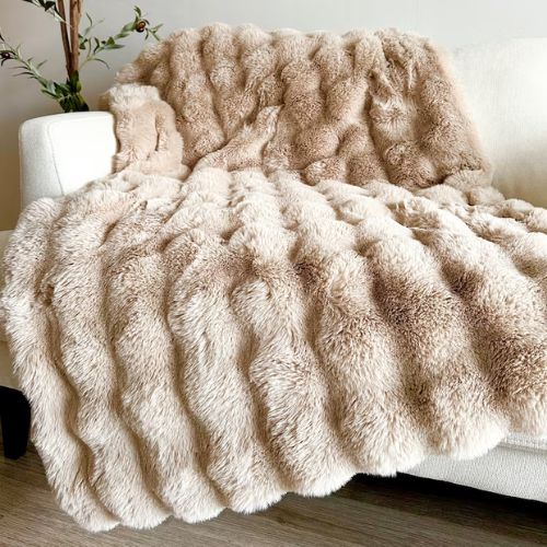 Faux Fur Blanket for Hygge